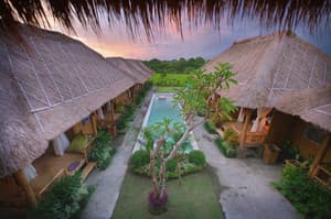 thumbnail: Courtyard