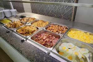thumbnail: Restaurant