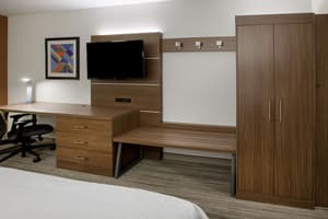 thumbnail: Room amenity