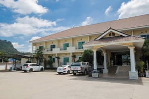 thumbnail: Exterior