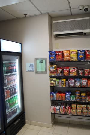 thumbnail: Snack bar