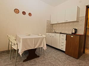 thumbnail: Private kitchenette