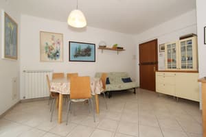 thumbnail: Living room