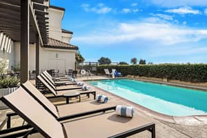 thumbnail: Pool