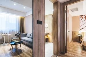 thumbnail: Room