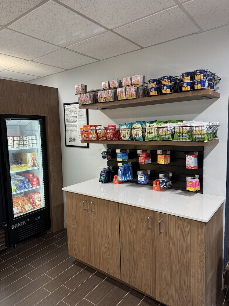 Snack bar