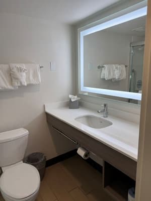 thumbnail: Bathroom