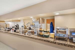 thumbnail: Breakfast area
