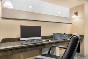 thumbnail: Business center