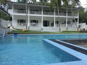 thumbnail: Outdoor pool