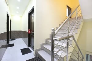 thumbnail: Hallway