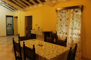 thumbnail: In-room dining