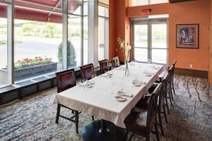 thumbnail: Restaurant
