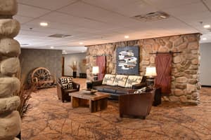 thumbnail: Lobby sitting area