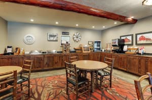 thumbnail: Breakfast area