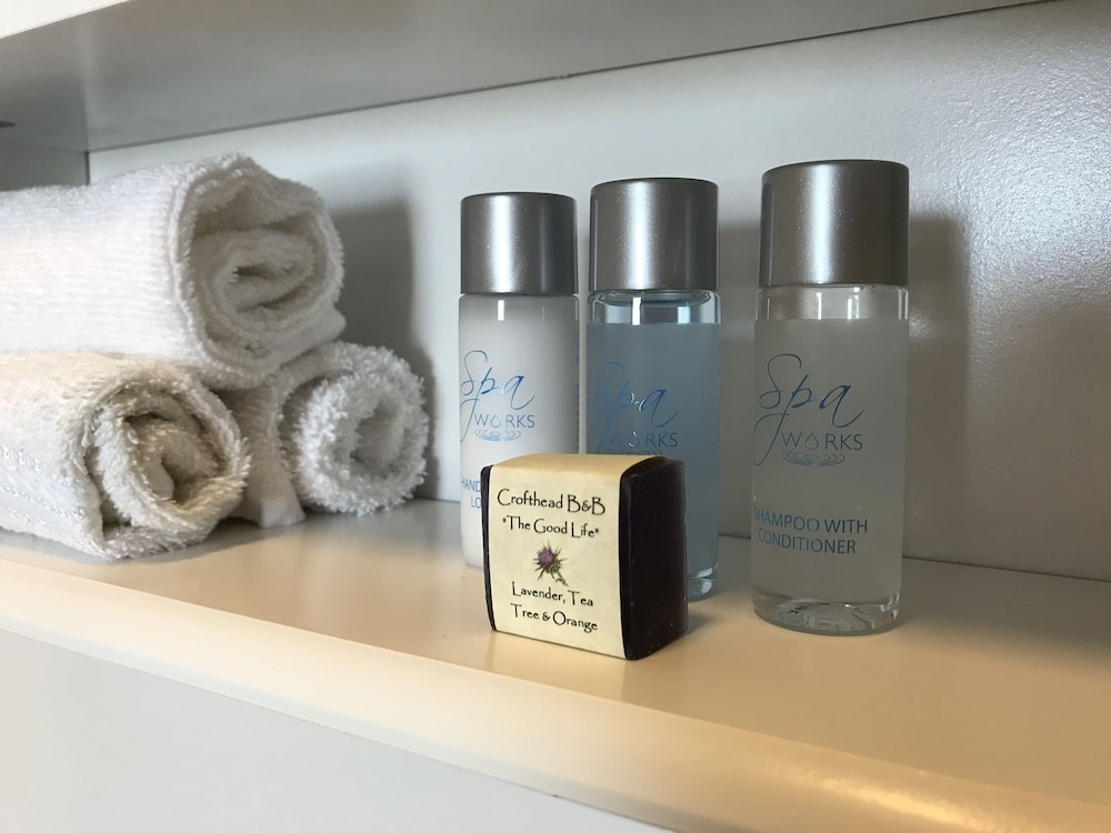 Bathroom amenities