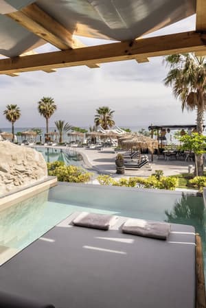thumbnail: Terrace/patio