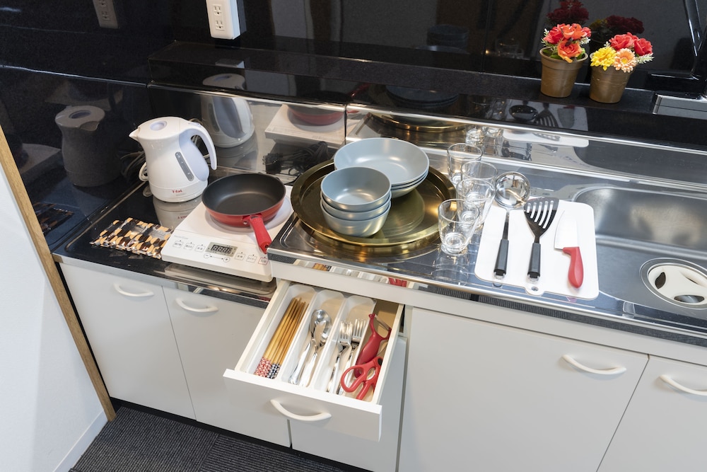 Private kitchenette