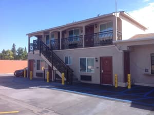thumbnail: Exterior