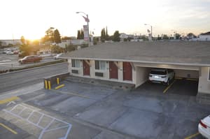 thumbnail: Parking