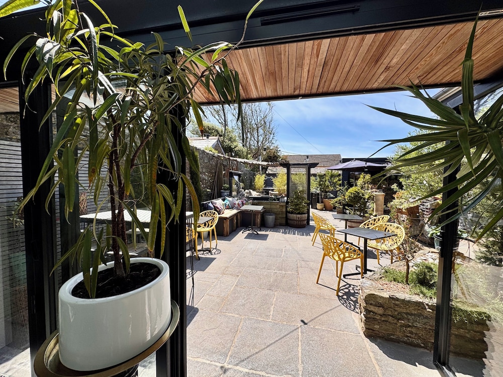 Courtyard view