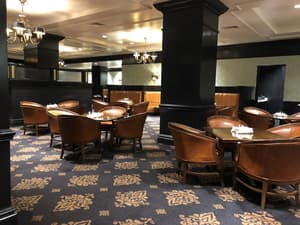 thumbnail: Restaurant