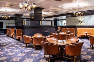 thumbnail: Restaurant