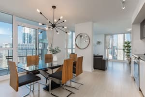 thumbnail: In-room dining