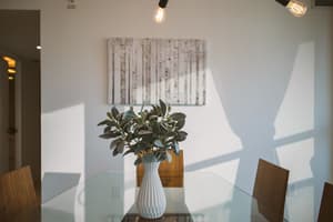 thumbnail: In-room dining