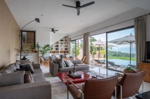 thumbnail: Living area