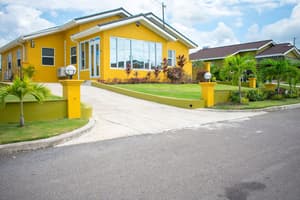 thumbnail: Exterior