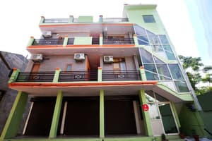 thumbnail: Exterior