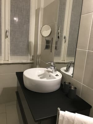 thumbnail: Bathroom sink
