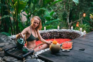 thumbnail: Outdoor spa tub