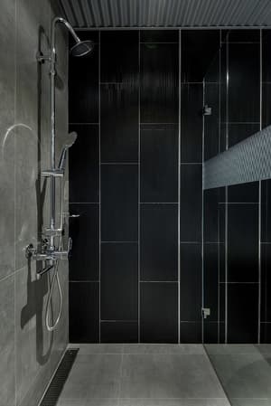thumbnail: Bathroom shower