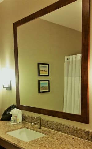 thumbnail: Bathroom sink
