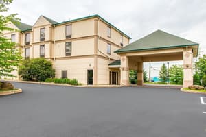 thumbnail: Exterior