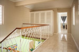 thumbnail: Interior