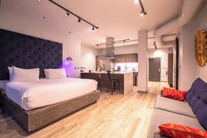 thumbnail: Room