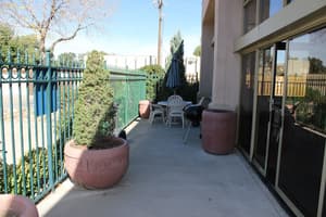 thumbnail: Property entrance