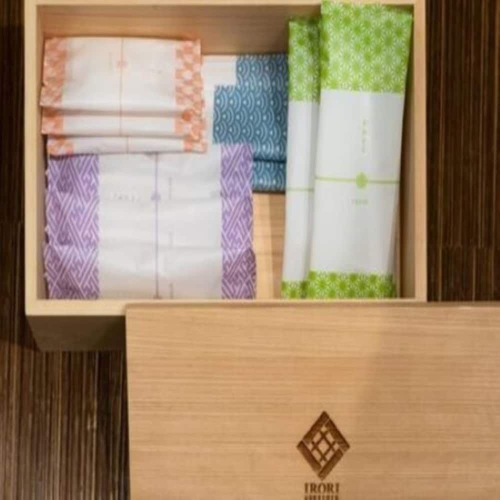 Room amenity