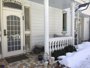 thumbnail: Front of property