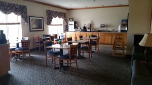 thumbnail: Breakfast area