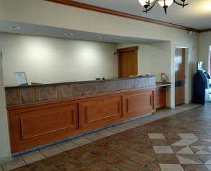 thumbnail: Interior entrance