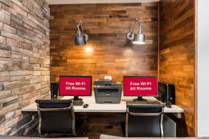 thumbnail: Business center