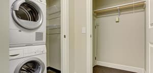 thumbnail: Bathroom amenities