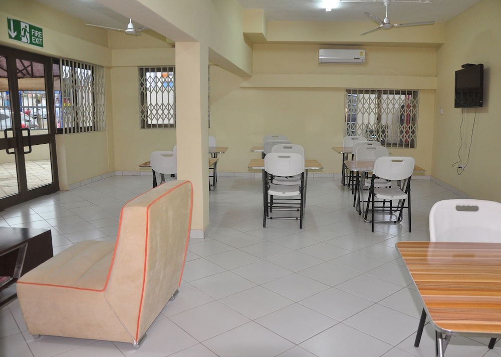 Restaurant-cafeteria