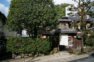 thumbnail: Front of property