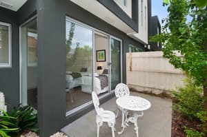 thumbnail: Terrace/patio