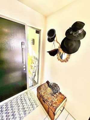 thumbnail: Living area